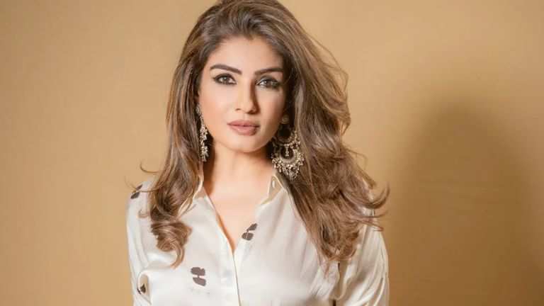 Raveena Tandon revealed such disgusting secrets of Bollywood that it would hurt to know, she said, ‘I got it done by paying money…’