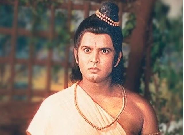 The actor who played the role of Laxman in Ramayana wished Gandhi and Shastri on their birth anniversary, said – Is the country suffering today because of three monkeys?